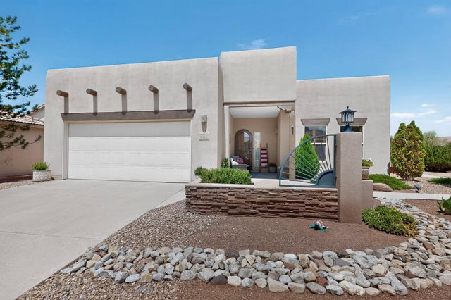 901 Purple Aster Drive, Bernalillo, NM 87004