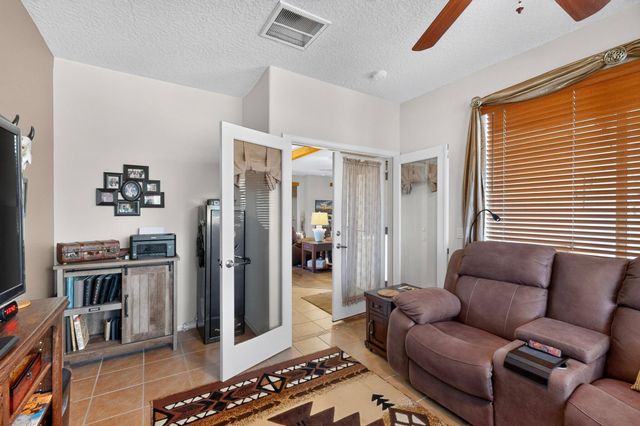 901 Purple Aster Drive, Bernalillo, NM 87004