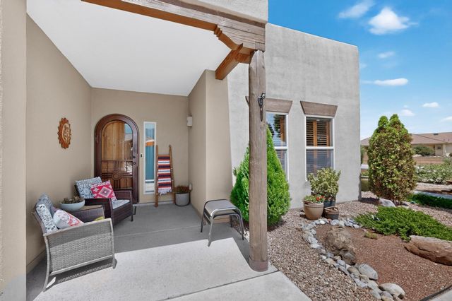901 Purple Aster Drive, Bernalillo, NM 87004