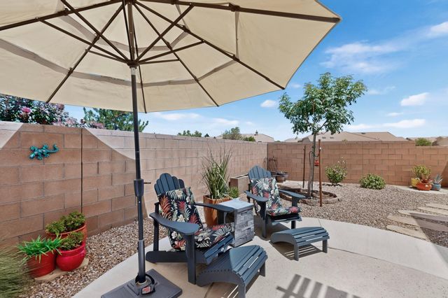 901 Purple Aster Drive, Bernalillo, NM 87004