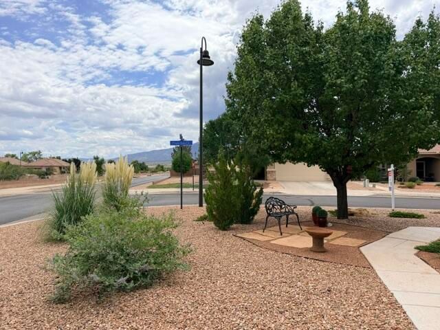901 Purple Aster Drive, Bernalillo, NM 87004