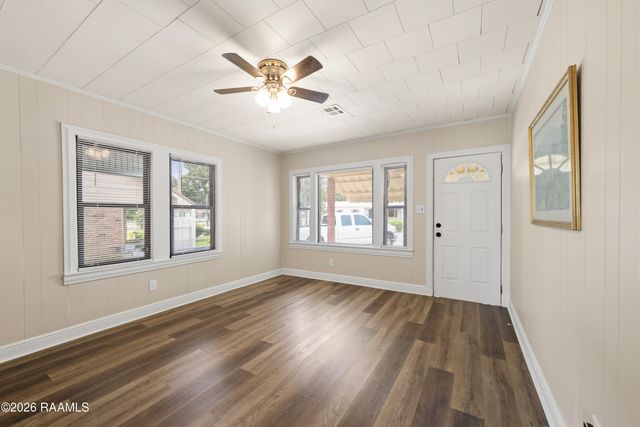 715 Robert Street, Breaux Bridge, LA 70517