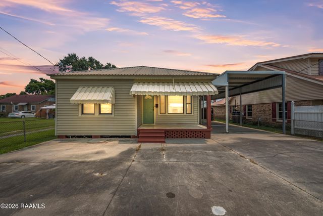 715 Robert Street, Breaux Bridge, LA 70517