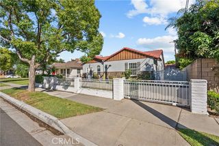 11648 Rives, Downey, CA 90241