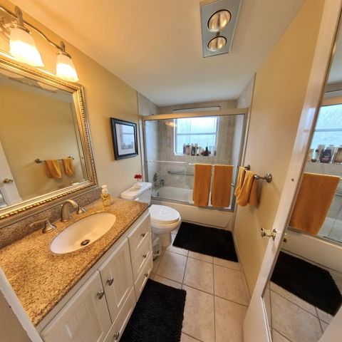 4100 Crystal Lake Drive 209, Pompano Beach, FL 33064