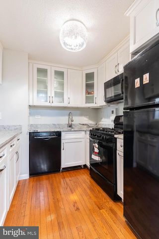 2030 N Adams St Apt 306, Arlington, VA 22201