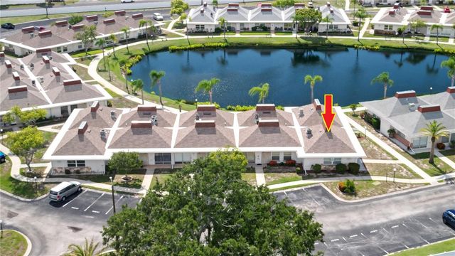 4330 TAHITIAN GARDENS CIRCLE E, Holiday, FL 34691