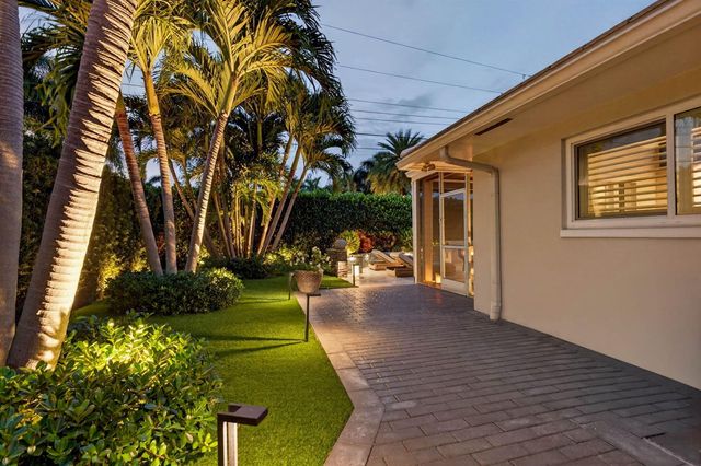 651 Juneberry Court, Boca Raton, FL 33486