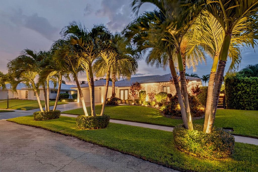 651 Juneberry Court, Boca Raton, FL 33486