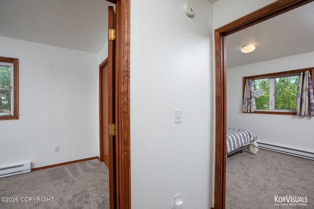 9931 E Puffin Drive, Palmer, AK 99645