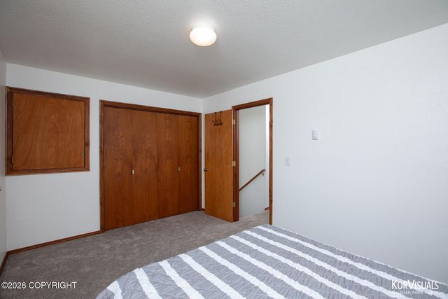 9931 E Puffin Drive, Palmer, AK 99645