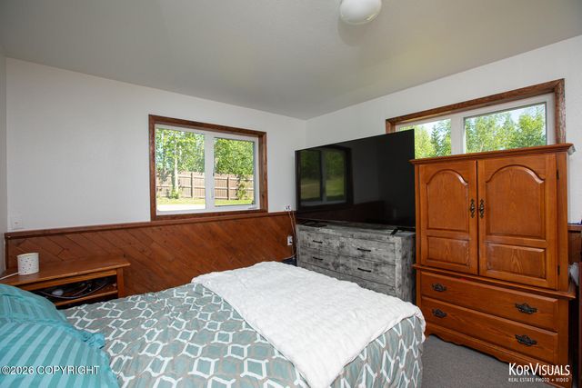 9931 E Puffin Drive, Palmer, AK 99645