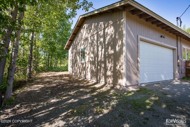 9931 E Puffin Drive, Palmer, AK 99645