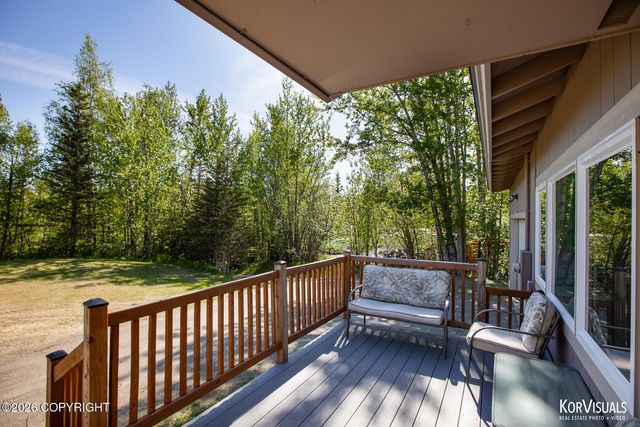 9931 E Puffin Drive, Palmer, AK 99645