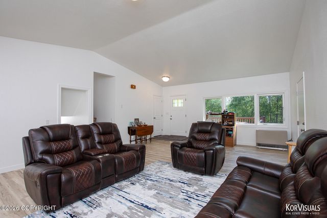 9931 E Puffin Drive, Palmer, AK 99645