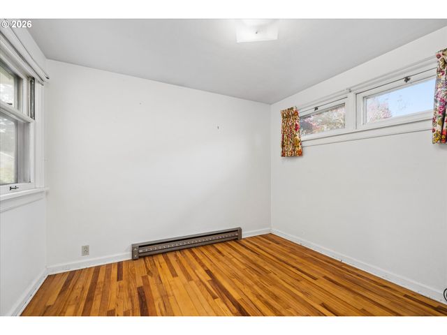 2171 MADISON St, Eugene, OR 97405
