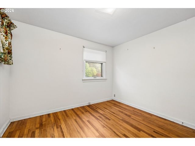 2171 MADISON St, Eugene, OR 97405