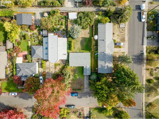 2171 MADISON St, Eugene, OR 97405