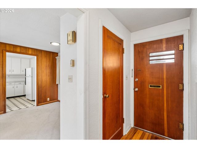 2171 MADISON St, Eugene, OR 97405