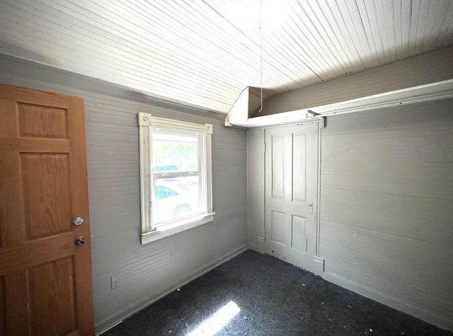 913 8th Avenue S, Saint Cloud, MN 56301