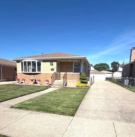4047 Denley Avenue, Schiller Park, IL 60176