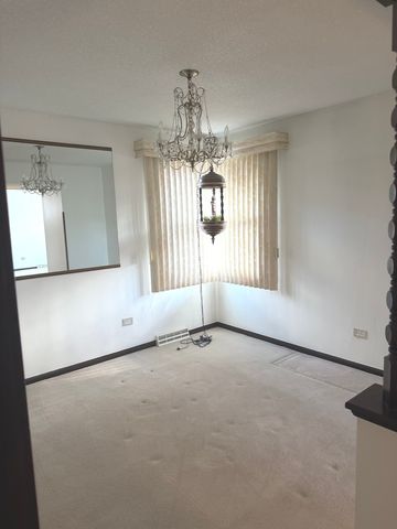4047 Denley Avenue, Schiller Park, IL 60176