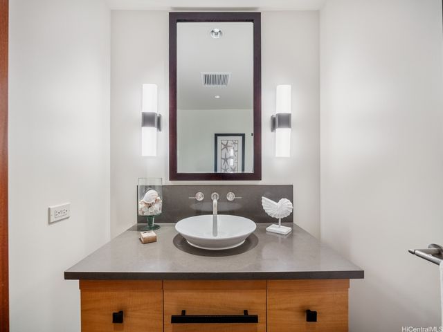 92-104 Waialii Place O505, Kapolei, HI 96707