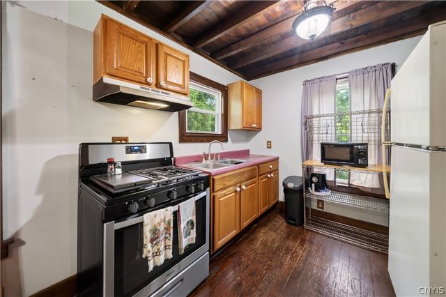 5506 Bear Road, Clay, NY 13212