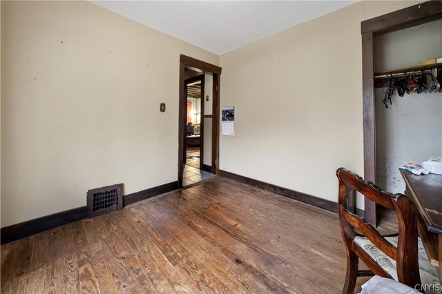 5506 Bear Road, Clay, NY 13212