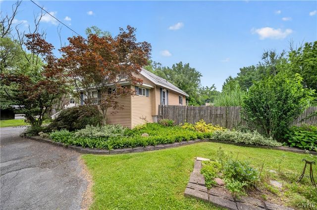 5506 Bear Road, Clay, NY 13212