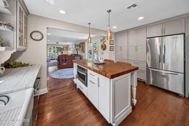 47 Monroe Avenue, Little Silver, NJ 07739