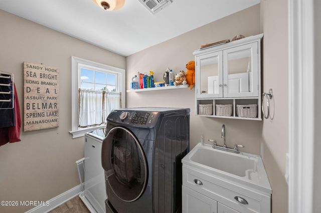 47 Monroe Avenue, Little Silver, NJ 07739