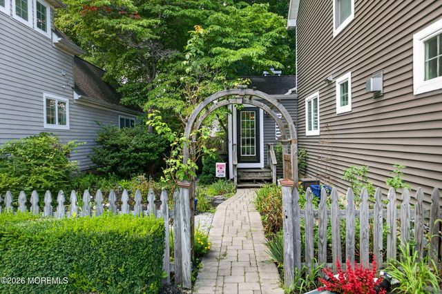 47 Monroe Avenue, Little Silver, NJ 07739