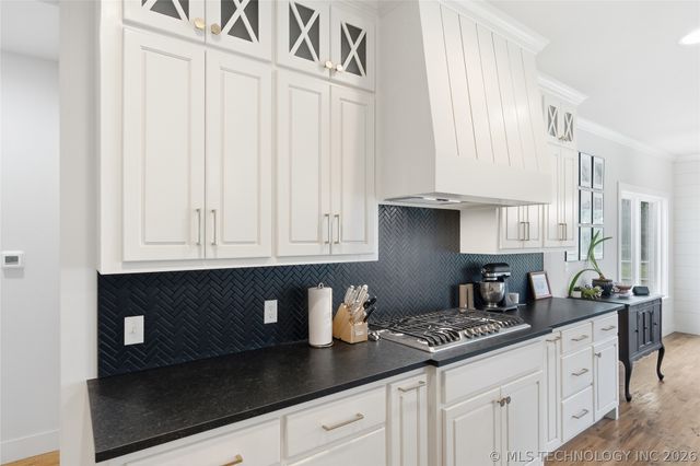 12310 S Darlington Avenue, Bixby, OK 74008
