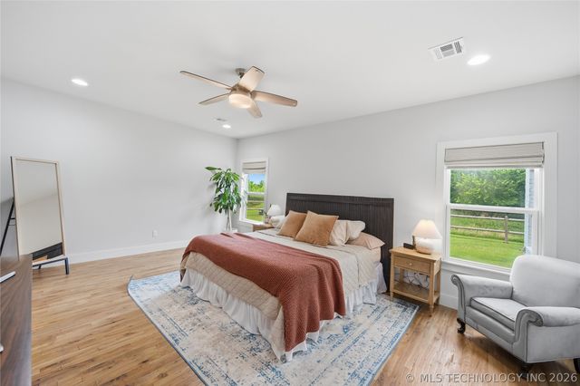 12310 S Darlington Avenue, Bixby, OK 74008