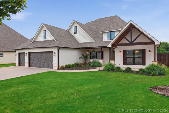 12310 S Darlington Avenue, Bixby, OK 74008