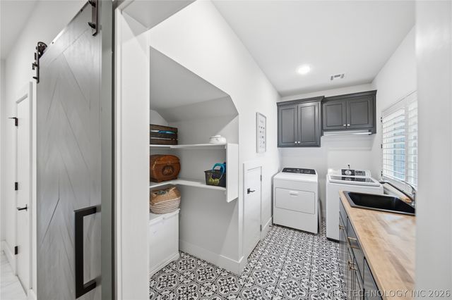 12310 S Darlington Avenue, Bixby, OK 74008