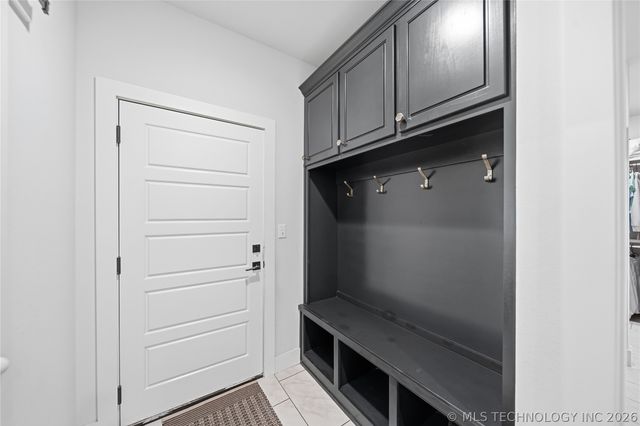 12310 S Darlington Avenue, Bixby, OK 74008