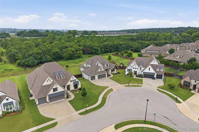 12310 S Darlington Avenue, Bixby, OK 74008