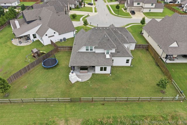 12310 S Darlington Avenue, Bixby, OK 74008