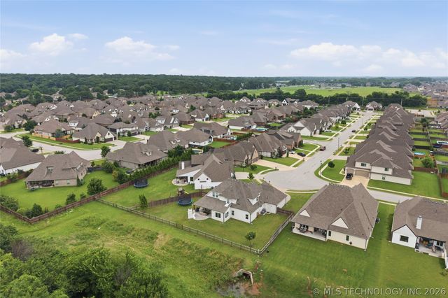 12310 S Darlington Avenue, Bixby, OK 74008