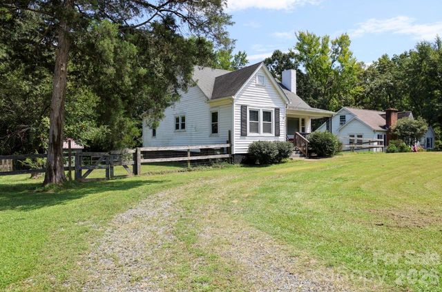 370 Belvedere Drive NW, Concord, NC 28027