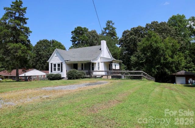 370 Belvedere Drive NW, Concord, NC 28027