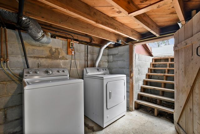 1 Gilbert Rd, Dennis, MA 02639