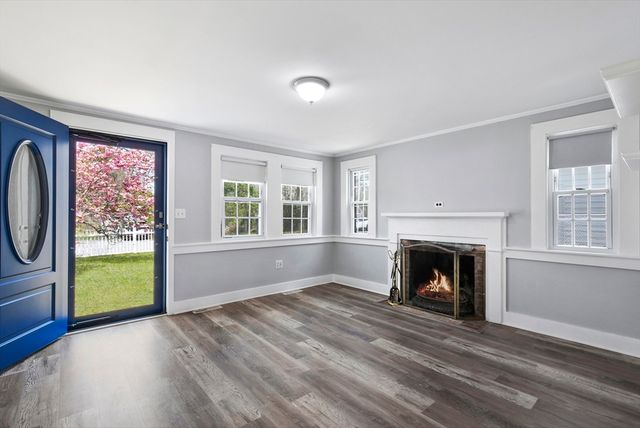 1 Gilbert Rd, Dennis, MA 02639