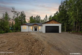 3391 S Shamrock Street, Wasilla, AK 99654