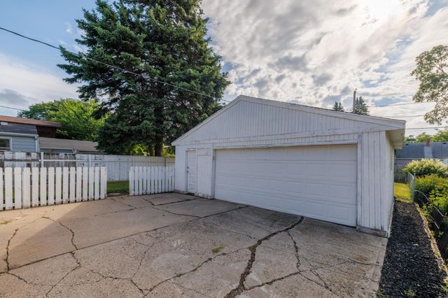418 23rd Street S, Fargo, ND 58103