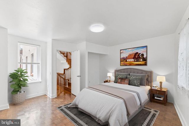 1006 S FRONT ST, Philadelphia, PA 19147