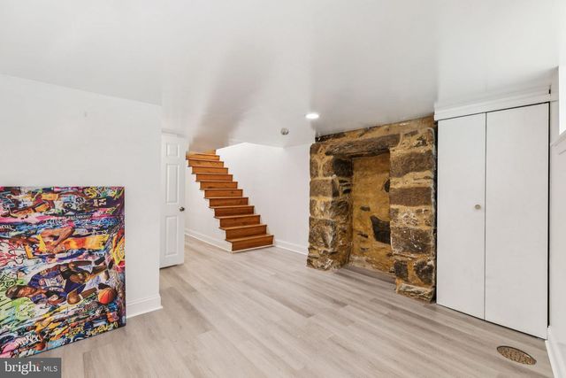 1006 S FRONT ST, Philadelphia, PA 19147