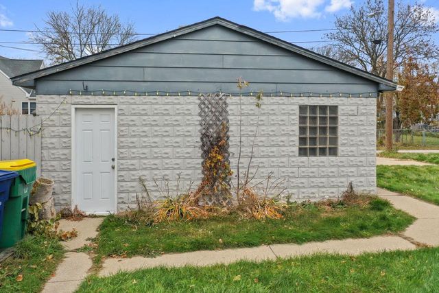 856 MATHER STREET, Green Bay, WI 54303